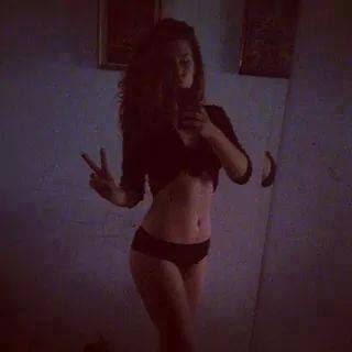 Meet Aubree from Illinois (27) | Discreet Adult Dating