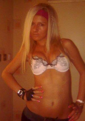 Rylee, 23 | Minnesota Discreet Dating and Casual Fun