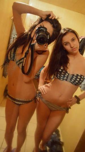 Eliana (18) from California | Discreet Casual Encounters