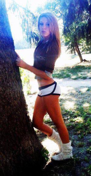 Connect with Sarah (29) in Florida | Adult Dating