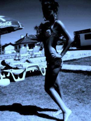 Local profile photo of Ashlee, 29, in Barrett, TX