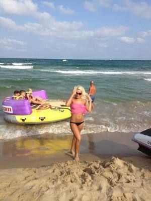 Meet Ryann (23) from North Dakota | Local Dating Profile