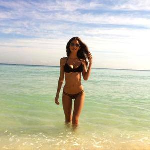 Meet Joanne (27) from Minnesota | Local Dating Profile