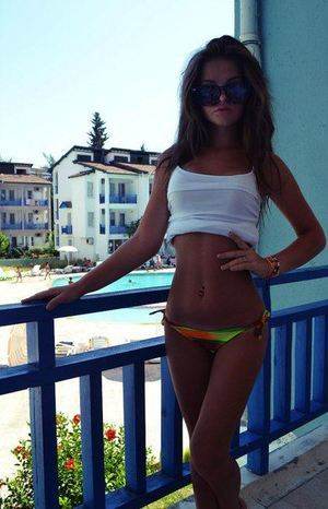 Local profile photo of Janelle, 20, in Phoenix, AZ