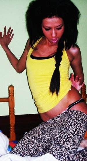 Local profile photo of Monica, 19, in Phoenix, AZ