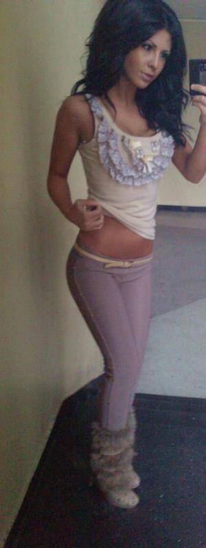 Meet Allyson (27) from Oklahoma | Local Dating Profile