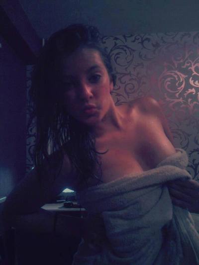 Ana (26) in British Colombia | Local Adult Woman