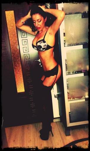 Jennie (26) profile photo in Toronto, ONT