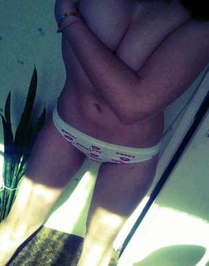 Photo of Dana (20), adult profile in Clare, MI