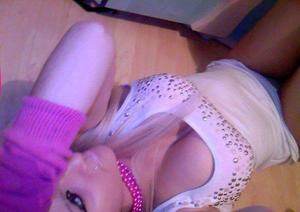 Arielle (22) from Costa Mesa, CA profile image