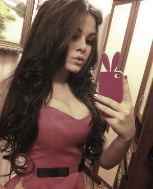 Ellen, 23, casual dating profile photo in Escondido, CA