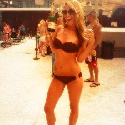 Asia (30), local adult profile photo in Oakland, CA