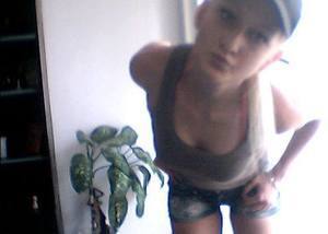 Aspen, 27, Puerto Rico | Nearby Adult Singles