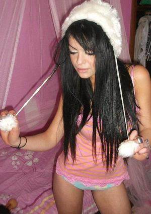 Isis, 25, profile image for Kitchener, ONT dating page