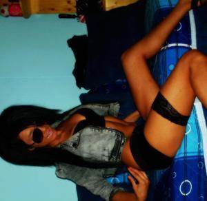 Photo of Brandie, 19, adult dating profile from British Colombia