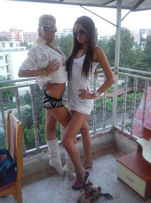 Photo of Renae (20) from Westminster, CA dating profile