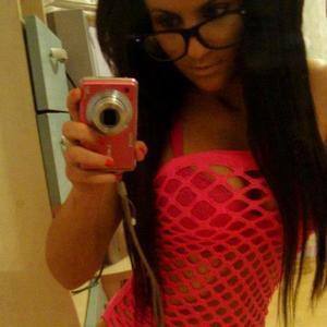 Latoya, 26, Oregon | Nearby Adult Singles
