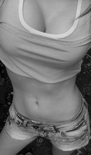 Local profile photo of Kari, 27, in Turners Falls, MA