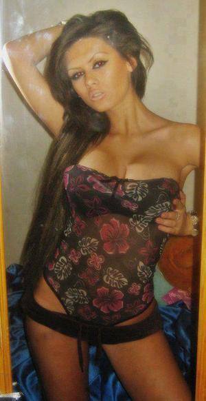 Giovanna (24) from Bolingbrook, IL profile image