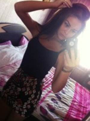 Photo of Araceli, 28, adult dating profile from San Francisco, CA