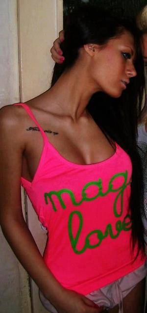 Larissa (24) in North Carolina | Local Adult Woman