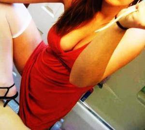 Meet Evelyn (23) from Louisiana | Local Dating Profile