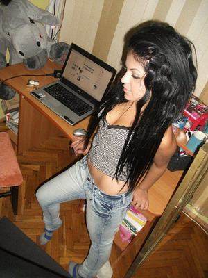 Local profile photo of Aspen, 28, in Kachina Village, AZ