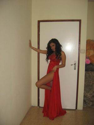 Adult dating profile photo of Veronica (25) in St. Paul, MN