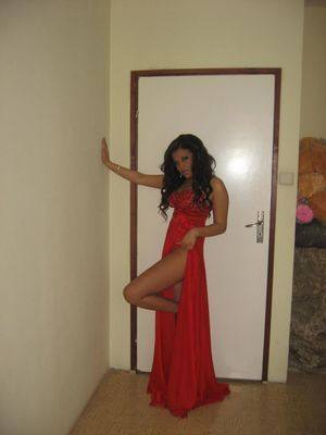 Local profile photo of Asia, 19, in Toronto, ONT