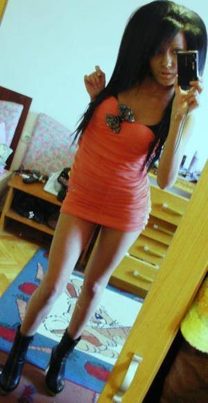 Photo of Katherine (20) from Toronto, ONT dating profile