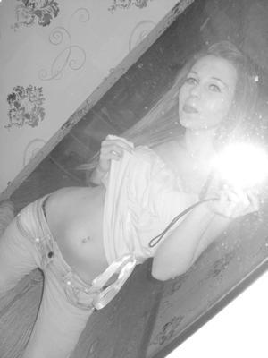 Kaycee from Oregon is the best local fuck buddy you can ever find
