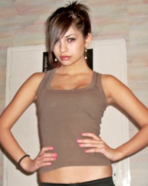 Looking for girls down to fuck? Francesca from Mississippi is your girl