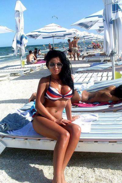 Thomasena from Lake Station, Indiana is looking for adult webcam chat