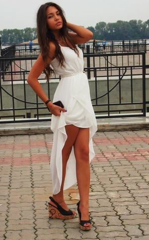 Escorts like Bristol are down to fuck you now!