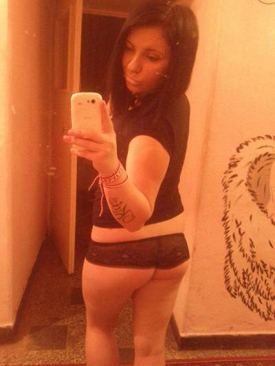 Looking for girls down to fuck? Latasha from West Mineral, Kansas is your girl