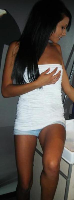 Carmelina from  is interested in nsa sex with a nice, young man