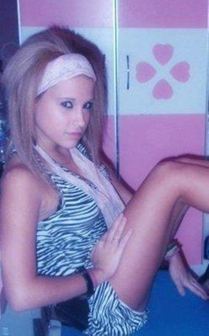 Melani from Deale, Maryland is interested in nsa sex with a nice, young man