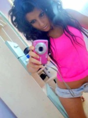 Andrea from North Carolina is interested in nsa sex with a nice, young man