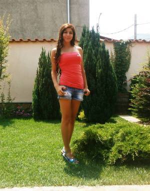 Looking for local cheaters? Take Alena from Arizona home with you
