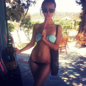 Looking for local cheaters? Take Jolene from Virginia home with you