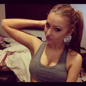 Frances from Iowa is interested in nsa sex with a nice, young man