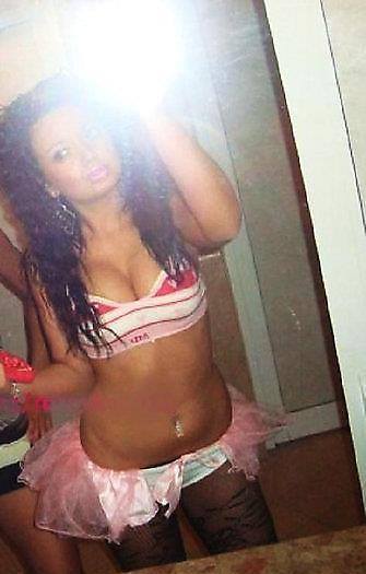 Nicole from South Carolina is looking for adult webcam chat