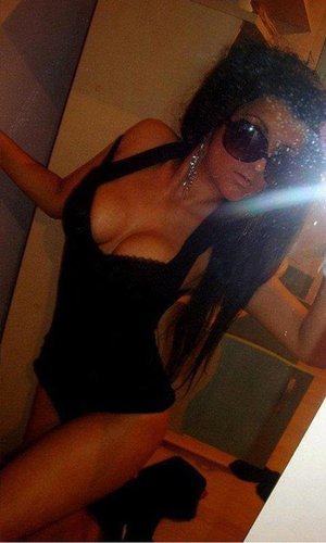 Finding a fuck buddy like Mara from Michigan has never been easier