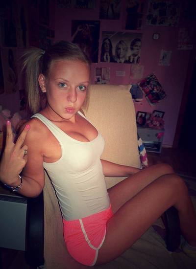 Kristine from Massachusetts is interested in nsa sex with a nice, young man