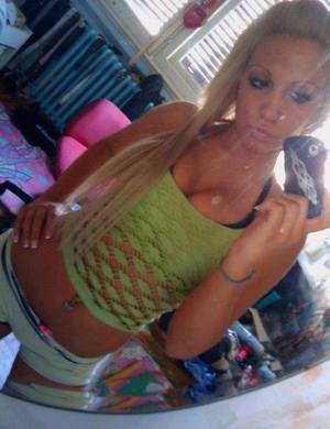 Jacquiline from Benton City, Washington is looking for adult webcam chat