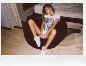 Yesenia from Illinois is looking for adult webcam chat
