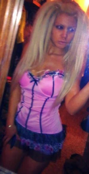 Looking for local cheaters? Take Christy from Missouri home with you