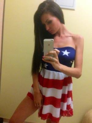Looking for local cheaters? Take Lily from Illinois home with you