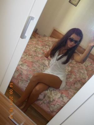 Erin from Texas is looking for adult webcam chat