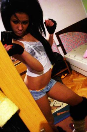 Hazel is a cheater looking for a guy like you!